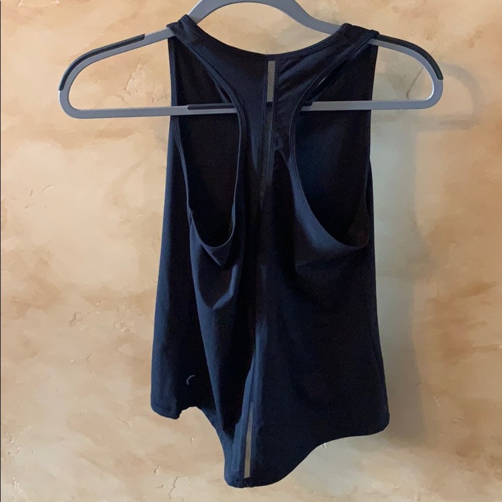 Effortless Tank - Picture 4 of 6